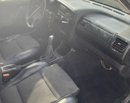 Черный Фольксваген Венто, объемом двигателя 1.8 л и пробегом 3 тыс. км за 1500 $, фото 2 на Automoto.ua