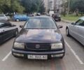 Чорний Фольксваген Венто, об'ємом двигуна 2 л та пробігом 355 тис. км за 1735 $, фото 1 на Automoto.ua