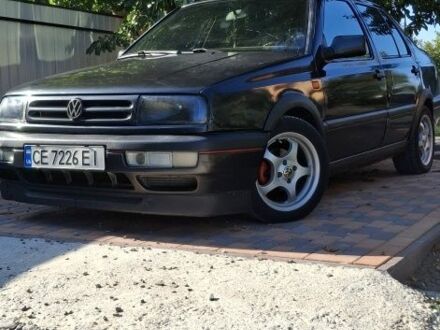 Фольксваген Венто 1993 в Черновцах на Automoto.ua Черный Фольксваген Венто, объемом двигателя 1.9 л и пробегом 90 тыс. км за 2442 $, фото 1 на Automoto.ua