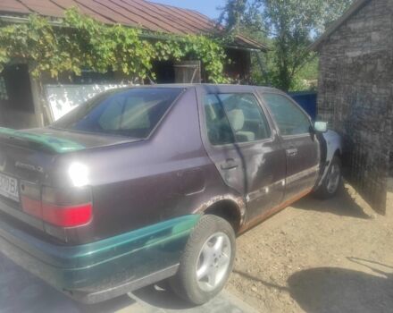 Фіолетовий Фольксваген Венто, об'ємом двигуна 0 л та пробігом 200 тис. км за 1189 $, фото 9 на Automoto.ua