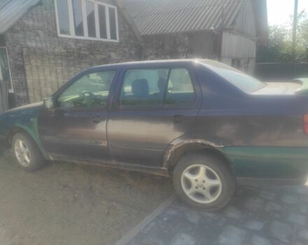 Фіолетовий Фольксваген Венто, об'ємом двигуна 0 л та пробігом 200 тис. км за 1189 $, фото 3 на Automoto.ua