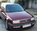 Червоний Фольксваген Венто, об'ємом двигуна 1.8 л та пробігом 290 тис. км за 1900 $, фото 1 на Automoto.ua