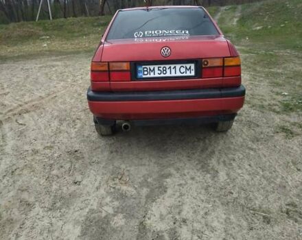 Красный Фольксваген Венто, объемом двигателя 1.78 л и пробегом 300 тыс. км за 2500 $, фото 2 на Automoto.ua