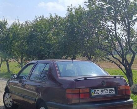 Червоний Фольксваген Венто, об'ємом двигуна 1.9 л та пробігом 300 тис. км за 1750 $, фото 6 на Automoto.ua