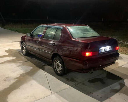 Червоний Фольксваген Венто, об'ємом двигуна 1.9 л та пробігом 250 тис. км за 2100 $, фото 1 на Automoto.ua