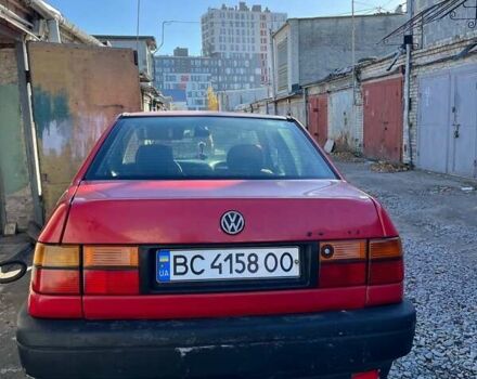 Червоний Фольксваген Венто, об'ємом двигуна 1.9 л та пробігом 310 тис. км за 1400 $, фото 1 на Automoto.ua