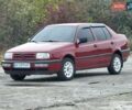 Красный Фольксваген Венто, объемом двигателя 1.78 л и пробегом 242 тыс. км за 2500 $, фото 10 на Automoto.ua