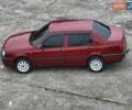 Красный Фольксваген Венто, объемом двигателя 1.78 л и пробегом 242 тыс. км за 2500 $, фото 4 на Automoto.ua