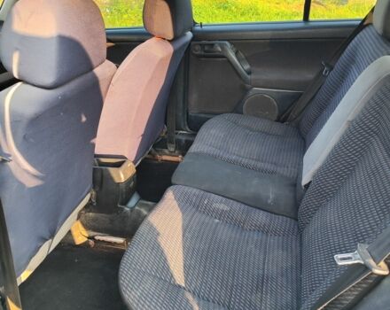 Красный Фольксваген Венто, объемом двигателя 1.8 л и пробегом 56 тыс. км за 450 $, фото 2 на Automoto.ua