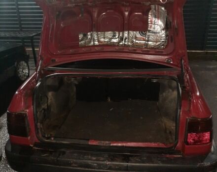 Красный Фольксваген Венто, объемом двигателя 1.9 л и пробегом 248 тыс. км за 1500 $, фото 10 на Automoto.ua