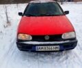 Красный Фольксваген Венто, объемом двигателя 1.9 л и пробегом 250 тыс. км за 2000 $, фото 1 на Automoto.ua