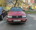 Червоний Фольксваген Венто, об'ємом двигуна 1.8 л та пробігом 300 тис. км за 1626 $, фото 1 на Automoto.ua