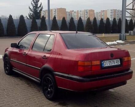 Червоний Фольксваген Венто, об'ємом двигуна 1.8 л та пробігом 330 тис. км за 1800 $, фото 16 на Automoto.ua