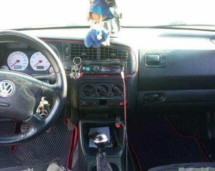 Красный Фольксваген Венто, объемом двигателя 1.8 л и пробегом 20 тыс. км за 1500 $, фото 4 на Automoto.ua