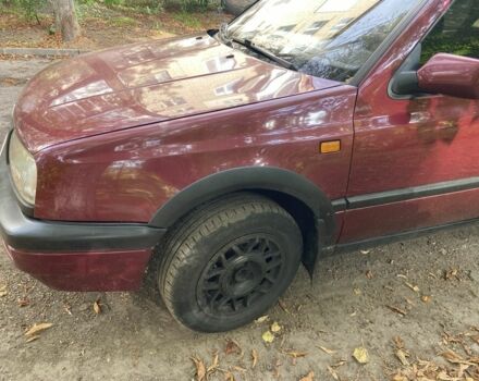 Красный Фольксваген Венто, объемом двигателя 1.9 л и пробегом 230 тыс. км за 2100 $, фото 1 на Automoto.ua