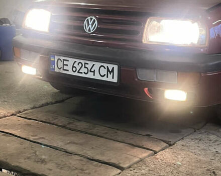 Красный Фольксваген Венто, объемом двигателя 1.78 л и пробегом 300 тыс. км за 2199 $, фото 14 на Automoto.ua