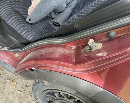 Красный Фольксваген Венто, объемом двигателя 1.9 л и пробегом 230 тыс. км за 2100 $, фото 12 на Automoto.ua