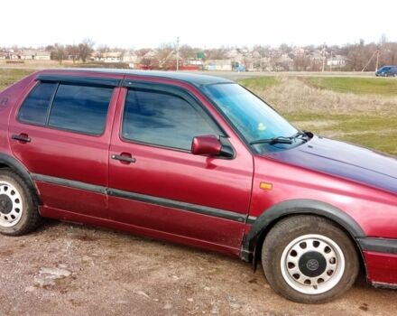 Красный Фольксваген Венто, объемом двигателя 1.8 л и пробегом 20 тыс. км за 1500 $, фото 5 на Automoto.ua