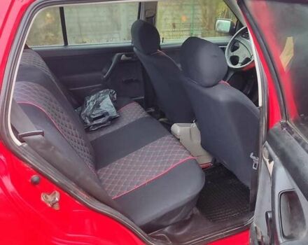 Красный Фольксваген Венто, объемом двигателя 1.8 л и пробегом 485 тыс. км за 2600 $, фото 4 на Automoto.ua