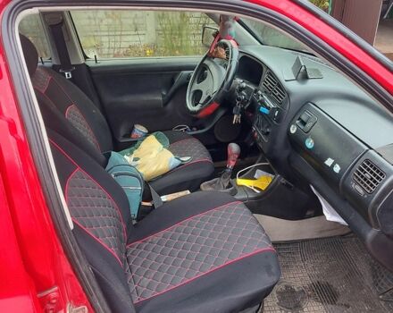 Красный Фольксваген Венто, объемом двигателя 1.8 л и пробегом 485 тыс. км за 2600 $, фото 6 на Automoto.ua