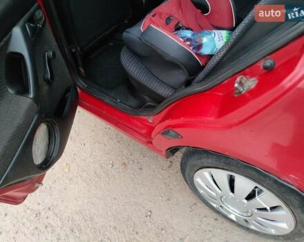 Красный Фольксваген Венто, объемом двигателя 1.8 л и пробегом 510 тыс. км за 1600 $, фото 5 на Automoto.ua