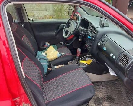 Красный Фольксваген Венто, объемом двигателя 1.8 л и пробегом 485 тыс. км за 2600 $, фото 5 на Automoto.ua