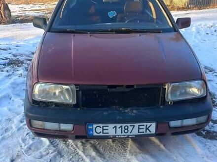 Фольксваген Венто 1993 в Вижнице на Automoto.ua Красный Фольксваген Венто, объемом двигателя 1.78 л и пробегом 571 тыс. км за 1499 $, фото 1 на Automoto.ua