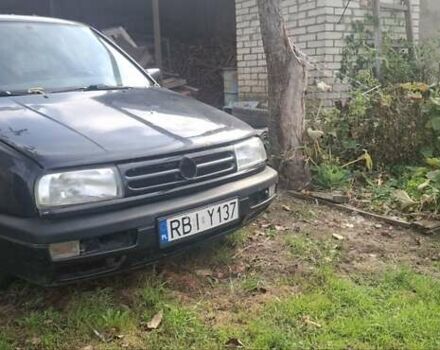 Червоний Фольксваген Венто, об'ємом двигуна 1.9 л та пробігом 325 тис. км за 550 $, фото 1 на Automoto.ua