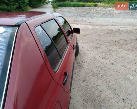 Червоний Фольксваген Венто, об'ємом двигуна 1.8 л та пробігом 510 тис. км за 2500 $, фото 1 на Automoto.ua