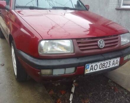 Фольксваген Венто, объемом двигателя 1.8 л и пробегом 450 тыс. км за 1600 $, фото 1 на Automoto.ua