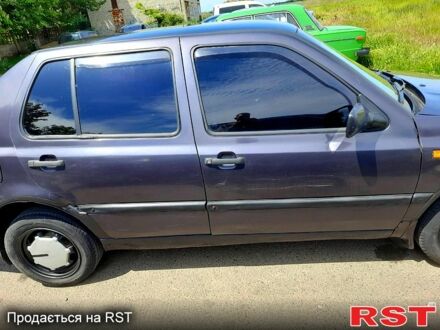 Фольксваген Венто 1993 в Черноморске (Ильичевске) на Automoto.ua Фольксваген Венто, объемом двигателя 1.8 л и пробегом 206 тыс. км за 1150 $, фото 1 на Automoto.ua