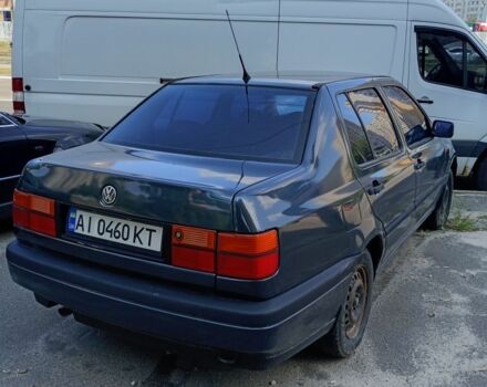 Сірий Фольксваген Венто, об'ємом двигуна 0 л та пробігом 250 тис. км за 1439 $, фото 5 на Automoto.ua