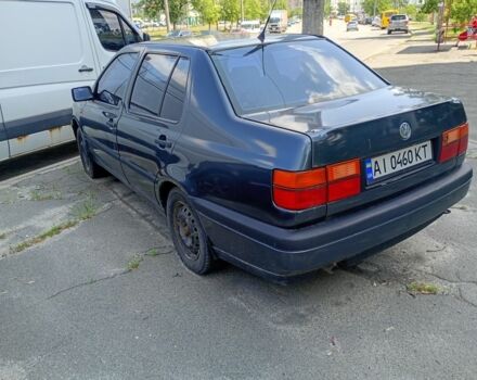 Сірий Фольксваген Венто, об'ємом двигуна 0 л та пробігом 250 тис. км за 1439 $, фото 4 на Automoto.ua