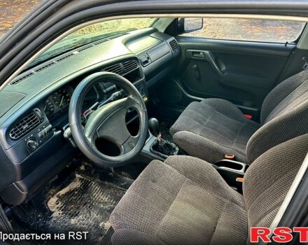 Сірий Фольксваген Венто, об'ємом двигуна 2 л та пробігом 300 тис. км за 1150 $, фото 8 на Automoto.ua