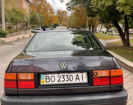 Серый Фольксваген Венто, объемом двигателя 1.78 л и пробегом 352 тыс. км за 2850 $, фото 1 на Automoto.ua