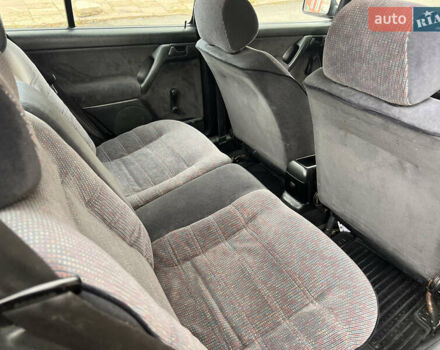 Серый Фольксваген Венто, объемом двигателя 1.78 л и пробегом 352 тыс. км за 2850 $, фото 10 на Automoto.ua