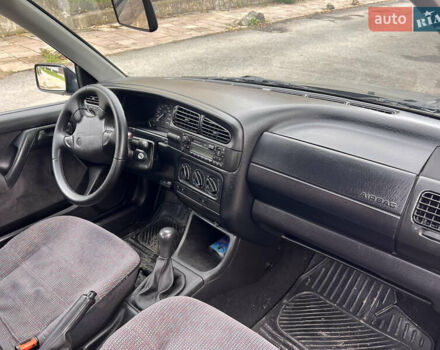 Серый Фольксваген Венто, объемом двигателя 1.78 л и пробегом 352 тыс. км за 2850 $, фото 7 на Automoto.ua