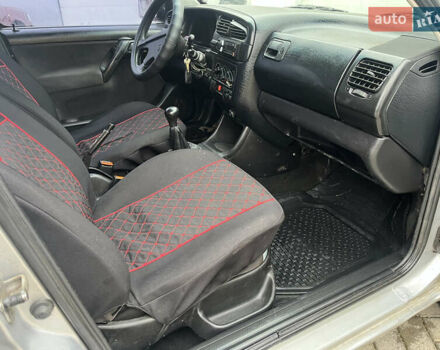 Серый Фольксваген Венто, объемом двигателя 1.78 л и пробегом 300 тыс. км за 1250 $, фото 9 на Automoto.ua