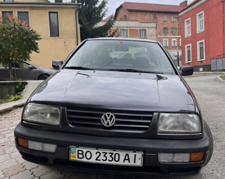 Серый Фольксваген Венто, объемом двигателя 1.78 л и пробегом 352 тыс. км за 2850 $, фото 14 на Automoto.ua