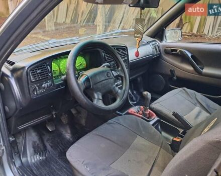 Серый Фольксваген Венто, объемом двигателя 2 л и пробегом 490 тыс. км за 1799 $, фото 34 на Automoto.ua