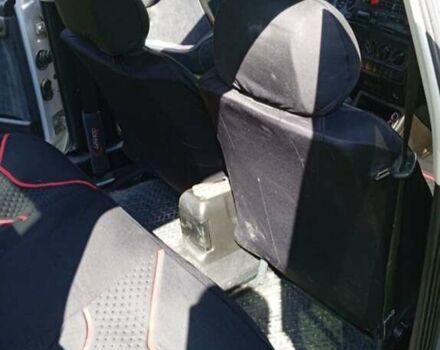 Серый Фольксваген Венто, объемом двигателя 1.8 л и пробегом 196 тыс. км за 2800 $, фото 4 на Automoto.ua