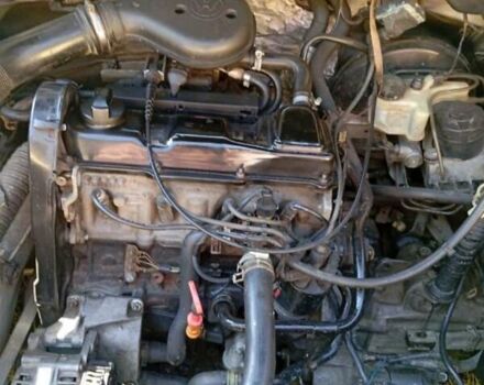 Серый Фольксваген Венто, объемом двигателя 1.8 л и пробегом 196 тыс. км за 2800 $, фото 2 на Automoto.ua