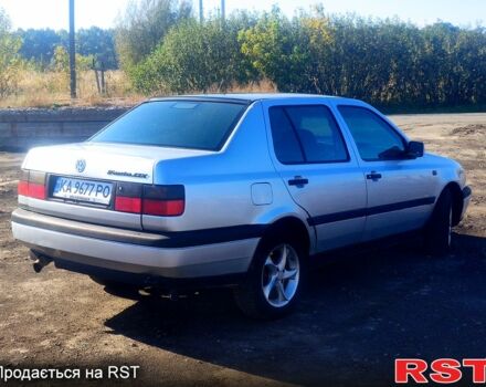 Сірий Фольксваген Венто, об'ємом двигуна 1.8 л та пробігом 87 тис. км за 2500 $, фото 2 на Automoto.ua