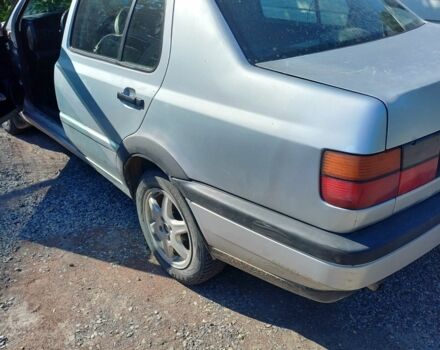 Серый Фольксваген Венто, объемом двигателя 2 л и пробегом 255 тыс. км за 2100 $, фото 1 на Automoto.ua