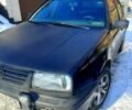 Синий Фольксваген Венто, объемом двигателя 18 л и пробегом 260 тыс. км за 1500 $, фото 1 на Automoto.ua