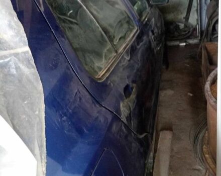 Синий Фольксваген Венто, объемом двигателя 1.8 л и пробегом 250 тыс. км за 1000 $, фото 4 на Automoto.ua