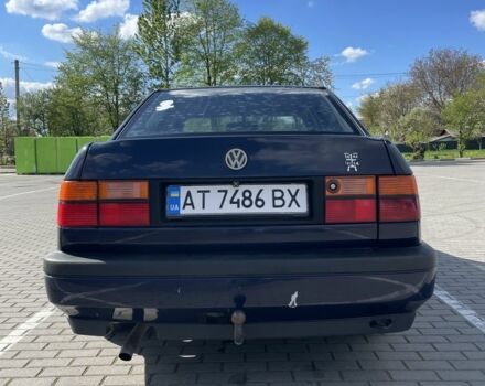 Синій Фольксваген Венто, об'ємом двигуна 1.8 л та пробігом 298 тис. км за 1600 $, фото 3 на Automoto.ua