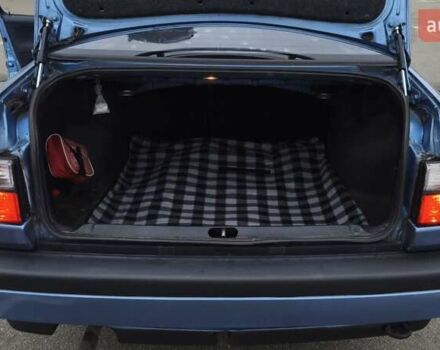 Синій Фольксваген Венто, об'ємом двигуна 1.8 л та пробігом 146 тис. км за 2200 $, фото 11 на Automoto.ua