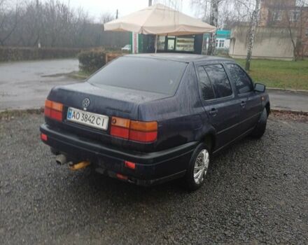 Синий Фольксваген Венто, объемом двигателя 0 л и пробегом 200 тыс. км за 1400 $, фото 4 на Automoto.ua