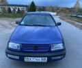 Синій Фольксваген Венто, об'ємом двигуна 1.8 л та пробігом 250 тис. км за 1700 $, фото 3 на Automoto.ua